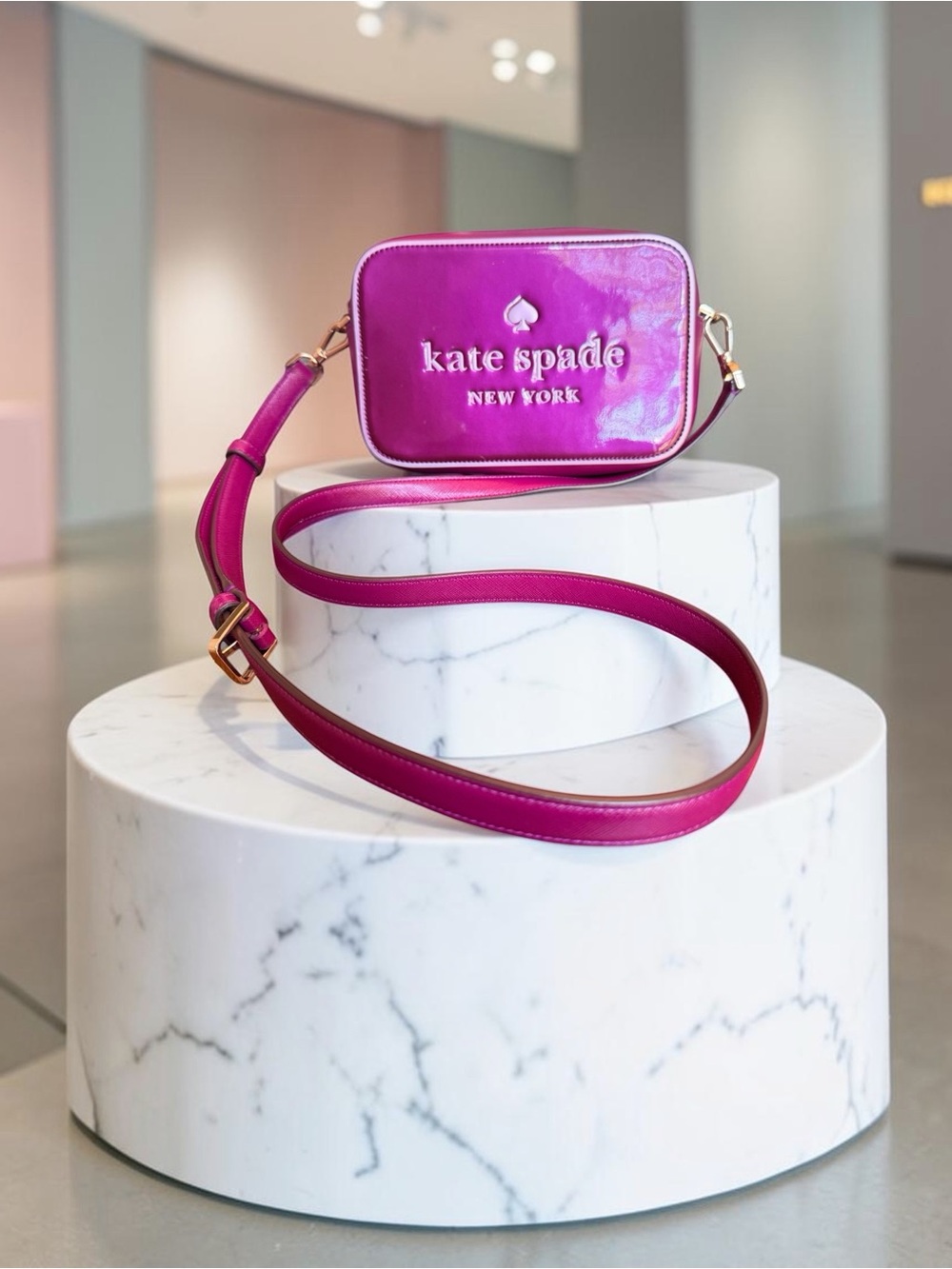 Kate Spade Oh Snap Mini Camera Bag – Dark Raspberry Multi Crossbody (VGUC)